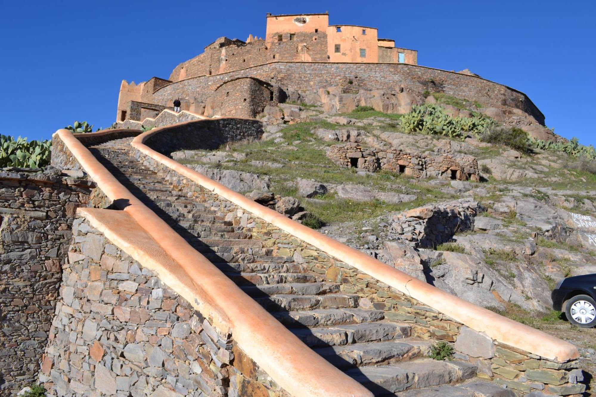 Tizourgane Kasbah Hotel Tiguissas Buitenkant foto