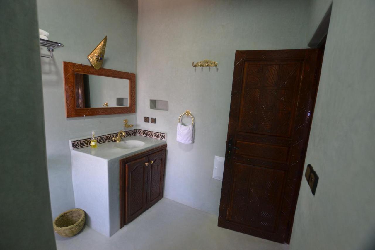 Tizourgane Kasbah Hotel Tiguissas Buitenkant foto