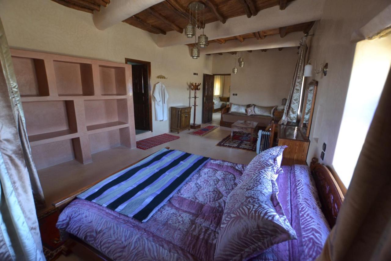 Tizourgane Kasbah Hotel Tiguissas Buitenkant foto